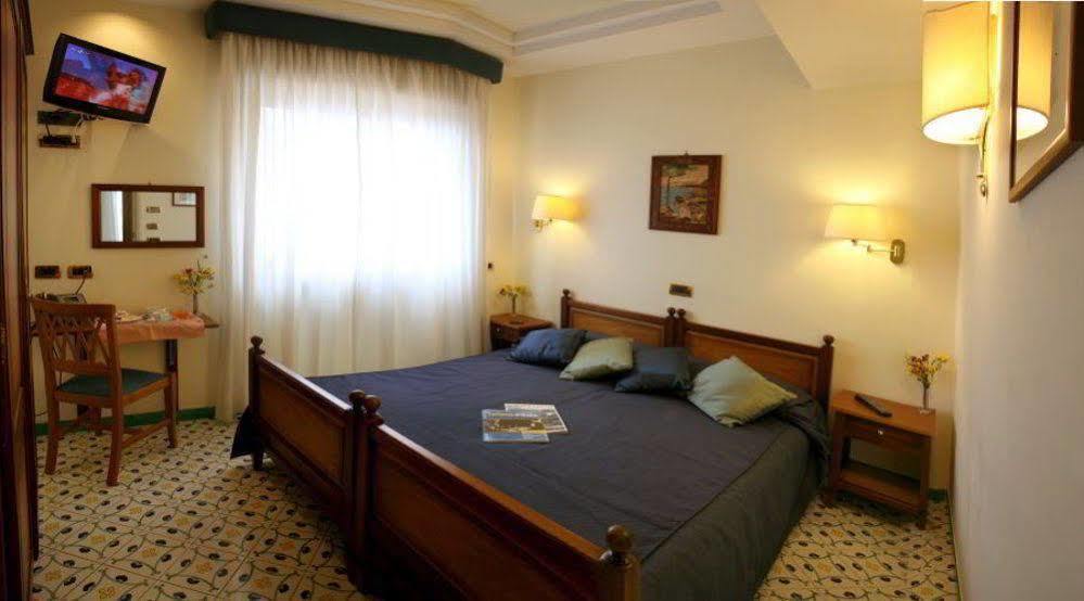 Hotel Del Mare Sorrento Exteriér fotografie